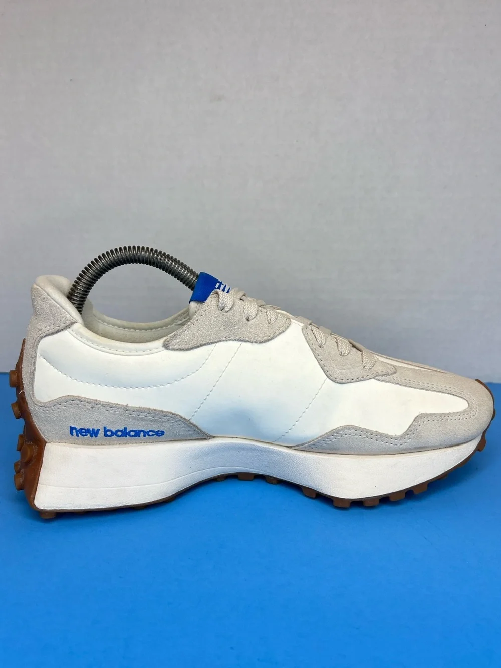 New Balance 327 Womens 7.5 Moonbeam/True Blue New without Box WS327GB TRIED ON.